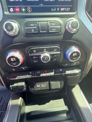 image 4 of interior