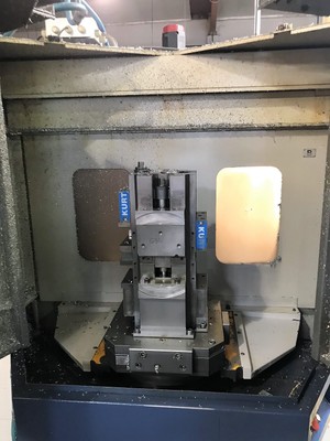 Mori Seiki SH-403 HMC 2000, 40-ATC, 20-HP, 12k RPM, Rigid Tap, Chip Conveyor