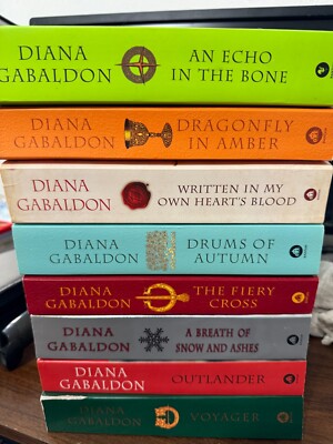 OUTLANDER Series - Lot of 8 - Large Paperback Books - Diana Gabaldon - Pre-owned