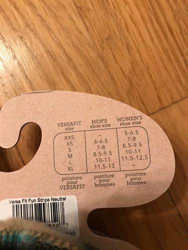 New W/Tags Acorn Unisex Versa Fleece Socks XXS, Women 5-6.5