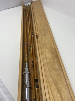 With Sleeves Details about / CHOICE VINTAGE Pearl Japan SPLIT BAMBOO 5 PIECE FISHING ROD