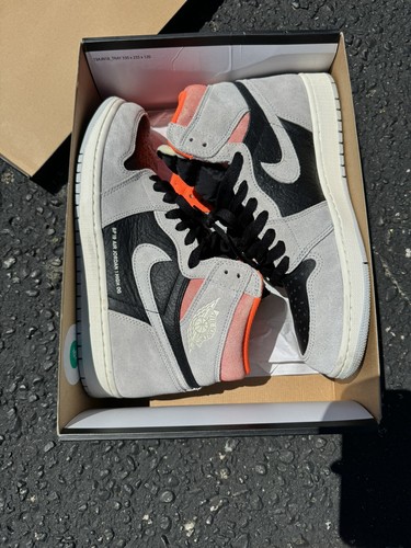 Nike Air Jordan 1 Hyper Crimson　30cm Nike Air Jordan 1 “Hyper Crimson”: Official Release Information