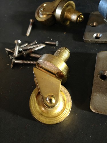 Set of 4 Vintage Brass Metal Piano Casters 2 w top plate