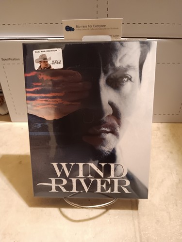 ウィンド・リバー スチールブック レンチキュラー Blu-ray Wind River (Steelbook) (Walmart Exclusive) (4K UHD + Blu-ray