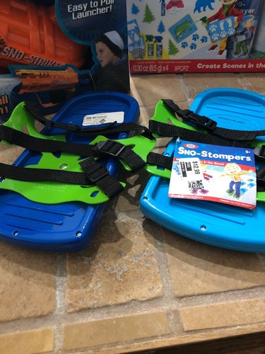 Ideal Sno Toys Sno Scapes - Create Scenes Sno-striker Sno Stompers Lot