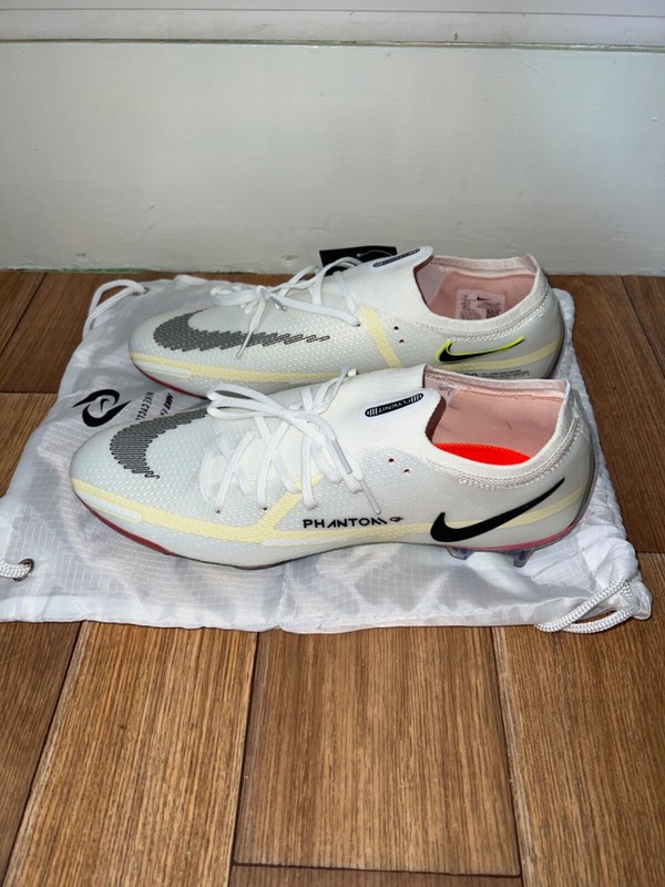 Chaussure de foot Nike Phantom GT Elite, taille 45, neuve