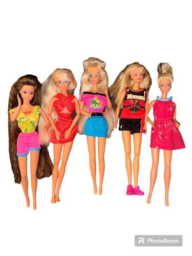 Barbie/ Fashion  Doll Lot Of 5 Dolls