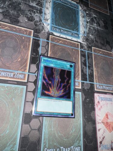 RAIGEKI *** 1ST EDITION SUPER RARE SDCH-EN021 MINT/NM YUGIOH RAIGEKI *** 1ST EDITION SUPER RARE SDCH-EN021 MINT/NM YUGIOH