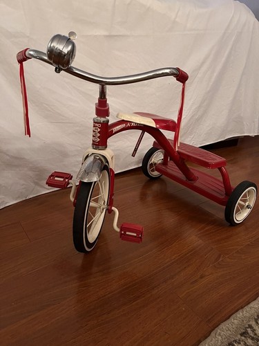自転車本体 RADIO FLYER No.553 TRICYCLE Radio Flyer Model 553 Tricycle for Dolls and Stuffed Toys