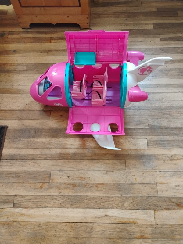 Barbie Dream Plane Missing A Few Parts Please View Photos