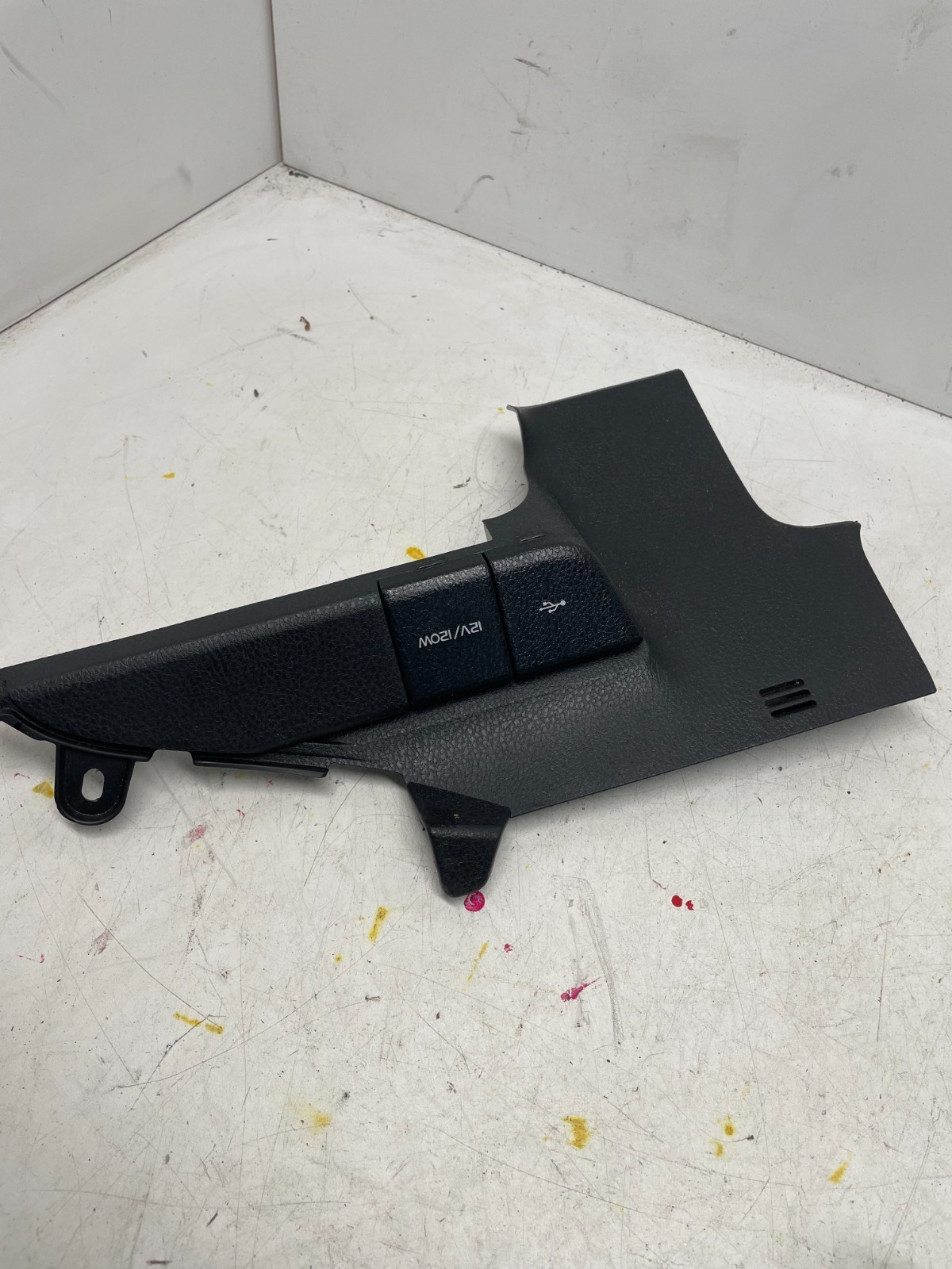 TOYOTA CAMRY 18-21 DASH DASHBOARD PANEL COVER W POWER OUTLET 12V INPUT BLACK OEM