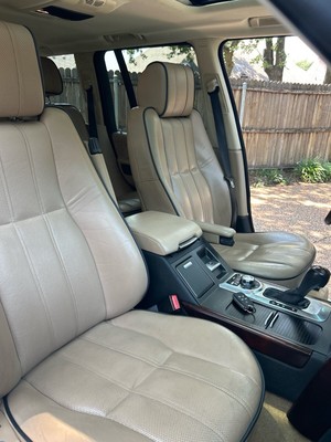 image 7 of interior