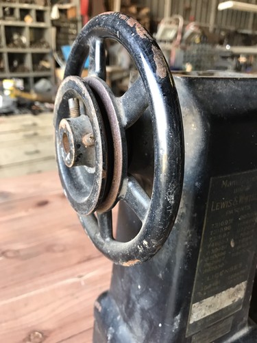 LEWIS Industrial Sewing Machine Vintage Cast Iron Lewis Whitelaw Repair Restore