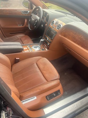 image 4 of interior