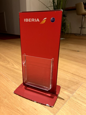 IBERIA Líneas Aéreas Metallic Flyer Holder