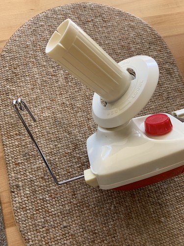 Wool Yarn Ball Winder made in Japan Makes Neat and Tidy Balls Of Yarn