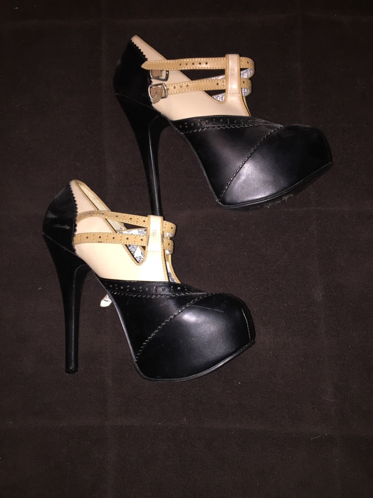 Tacones de burdel para mujer