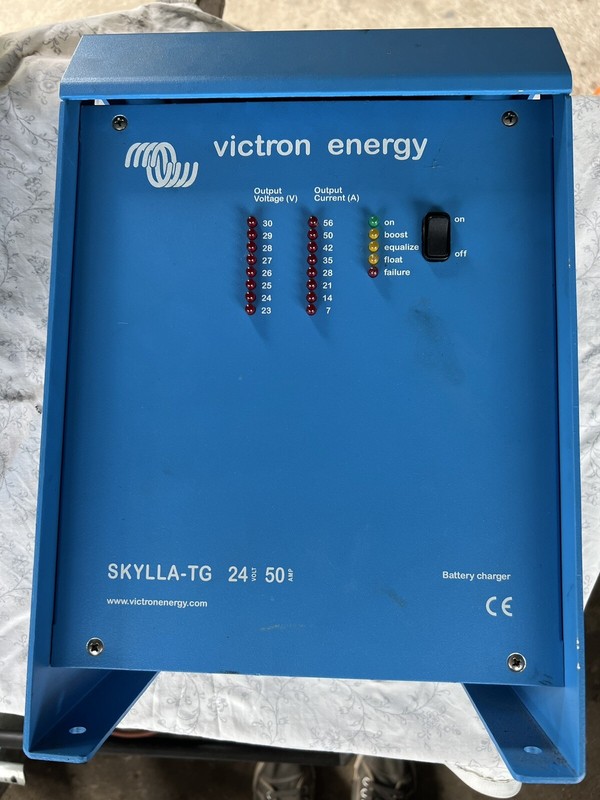 Victron Energy Skylla-Tg 24 50 