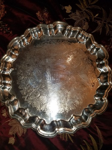 VINTAGE LEONARD SILVERPLATE FOOTED 15-1/2” ETCHED ROUND SERVING TRAY