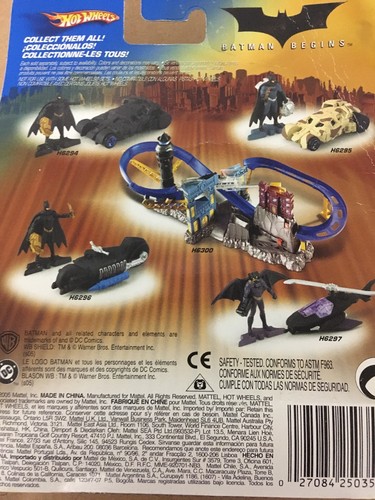 2006 Hot Wheels Batman Begins Batman Figure Batcycle Matte Black