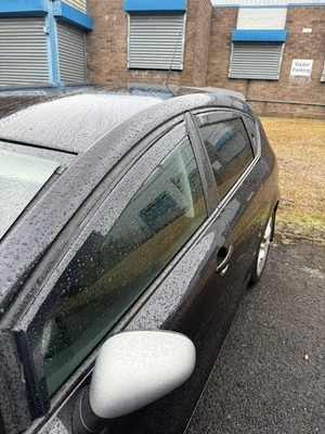Foto dell'oggetto di un acquirente verificato