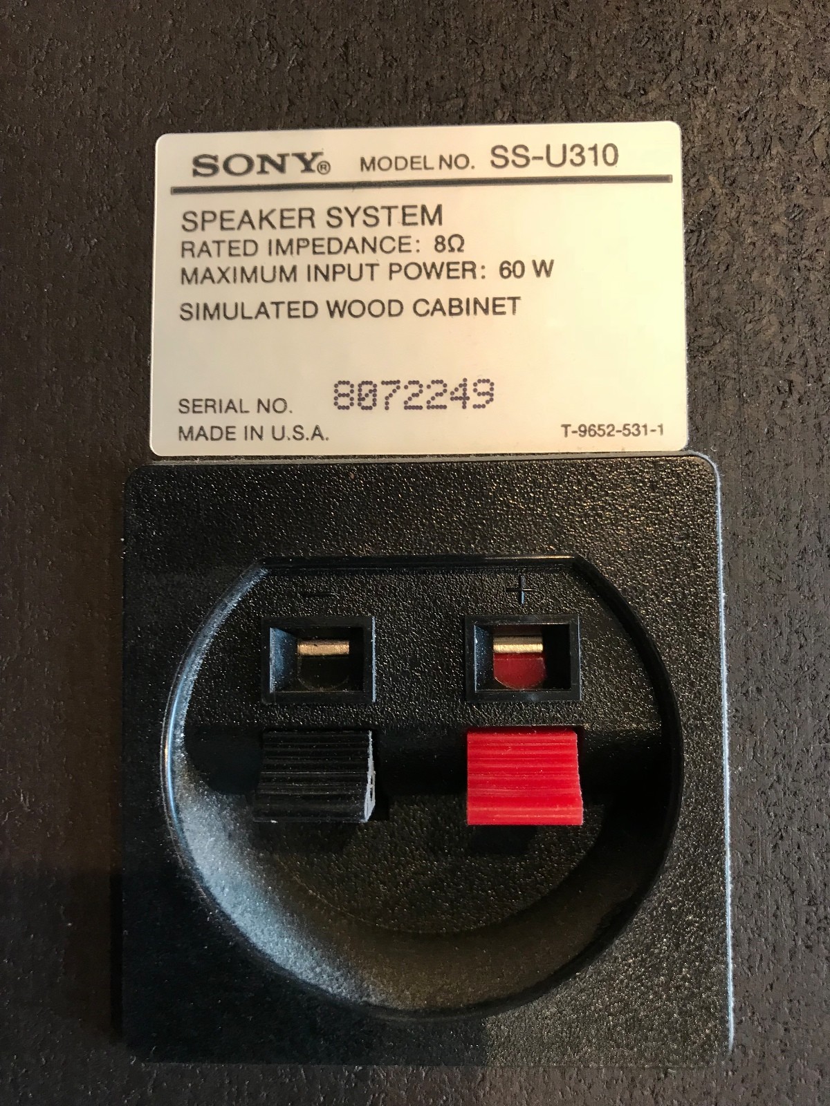 Pair of SONY SS-U310 Bookshelf Speakers 60W Sound Great.