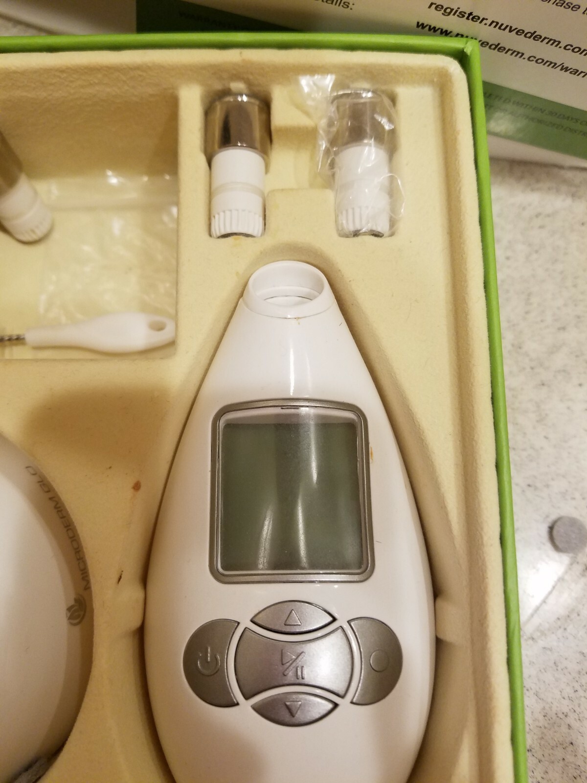 Microderm GLO Diamond Microdermabrasion System by Nuvéderm with EXTRAS