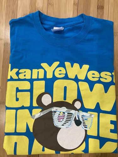 ミュージシャン Kanye West Glow in the Dark Tour M s-l1200.jpg