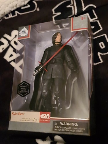 Disney Star Wars The Last Jedi Kylo Ren Die Cast Action Figure Elite Series