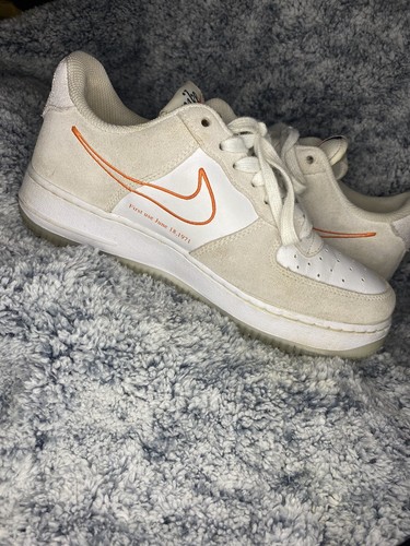 ザ ナイキ 1971 dc9964-010_g02.jpg