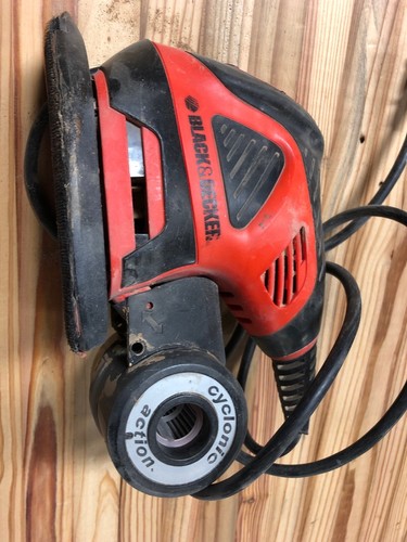 Black & Decker CYCLONE 4 IN 1  Sander MS1000