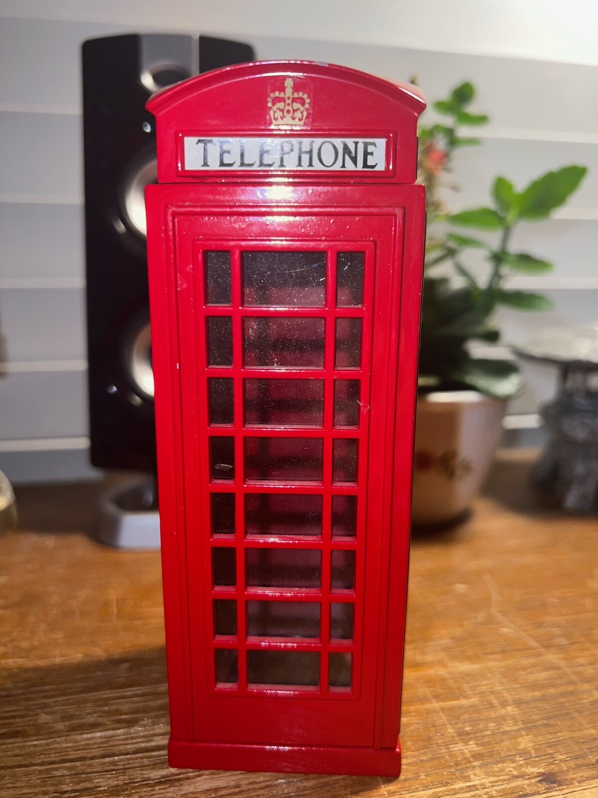 Vintage_1998 Zelox_Metal_British Telephone Booth_Red_Coin Bank_C00L_cHECK iT | eBay Vintage_1998 Zelox_Metal_British Telephone Booth_Red_Coin Bank_C00L_cHECK iT | eBay
