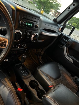 image 4 of interior