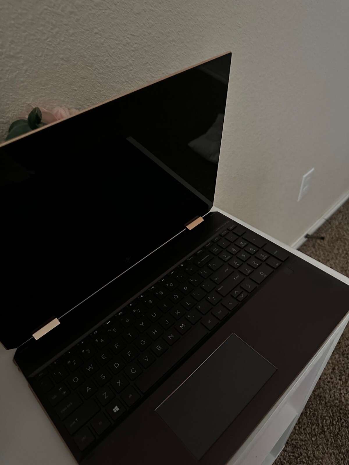 HP SPECTRE x360 Convertible 15-dfxxx 中古 Black and rose gold HP spectre x360 Convertible 15-df0xxx Laptop