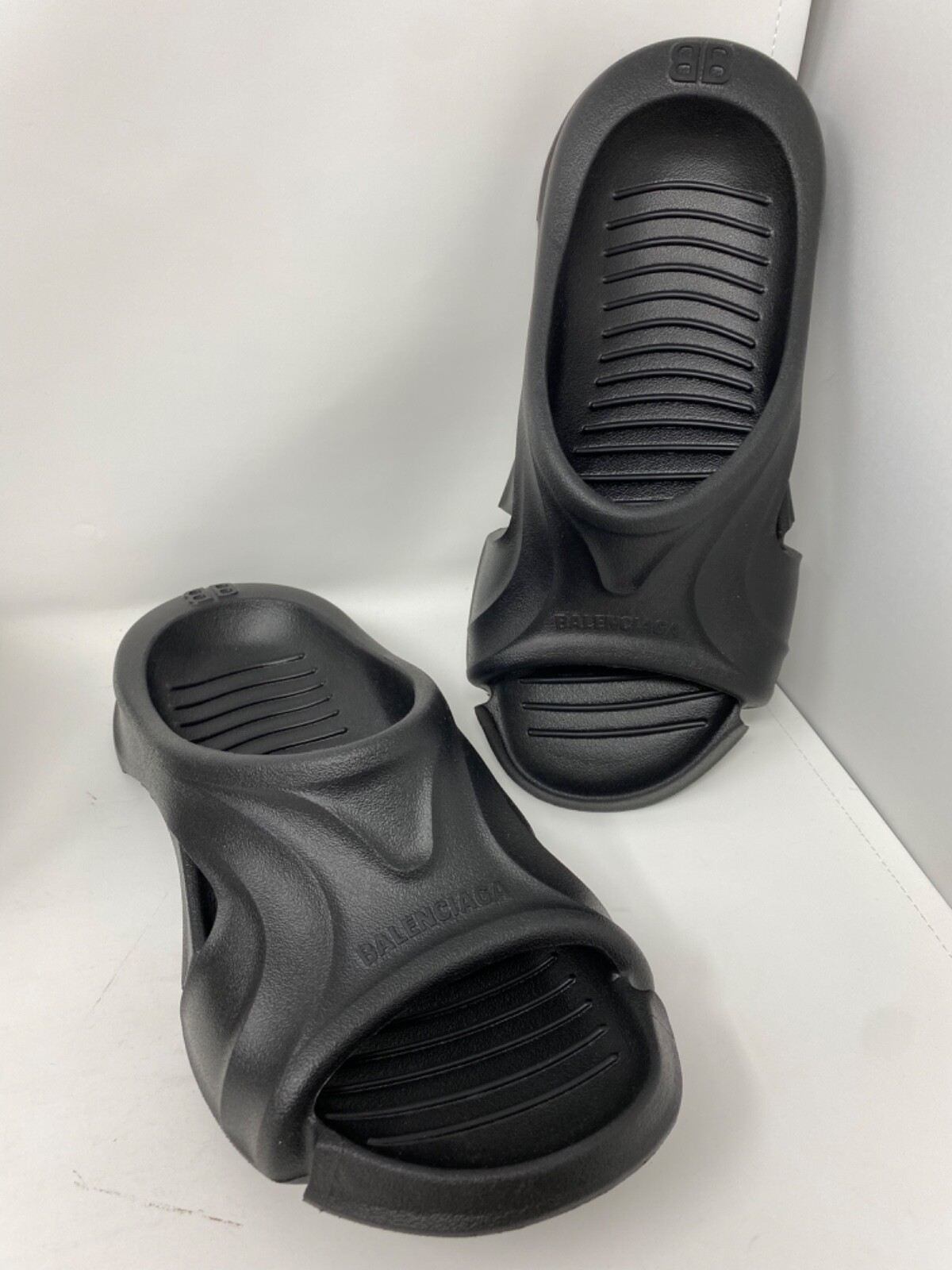 【BALENCIAGA】SANDALS Balenciaga Logo-print slip-on sandals, 40 - BOPF | Business