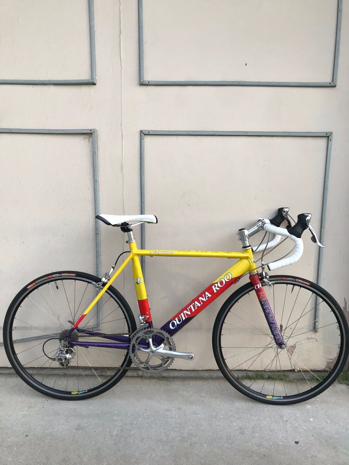 NICE QUINTANA ROO TEQUILO ROAD BIKE 650c Shimano Ultegra 9 SPEED MAVIC 50CM