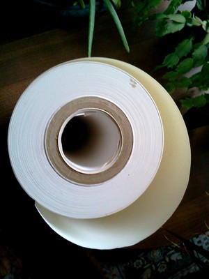 BULK ROLL OF HEAVY WEIGHT PAPER