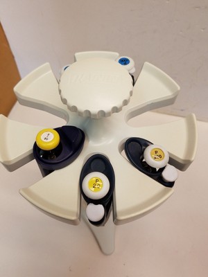 Lot 5 Gilson Pipetman Pipette Set Pipet Variable P2 P20 P1000 P200 W/Stand
