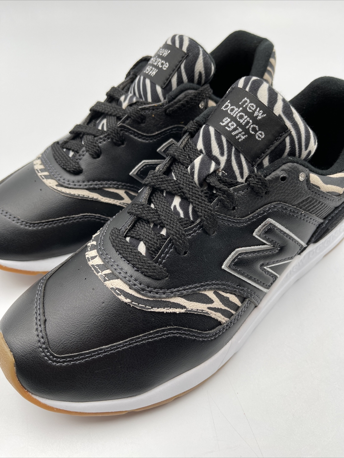 997h printed sneakers