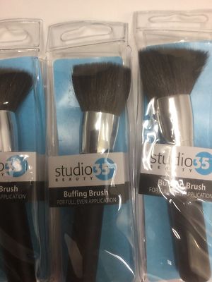 LOT of 4 X Studio 35 Beauty Buffing Brush Brushes For Full,Even Application NEW