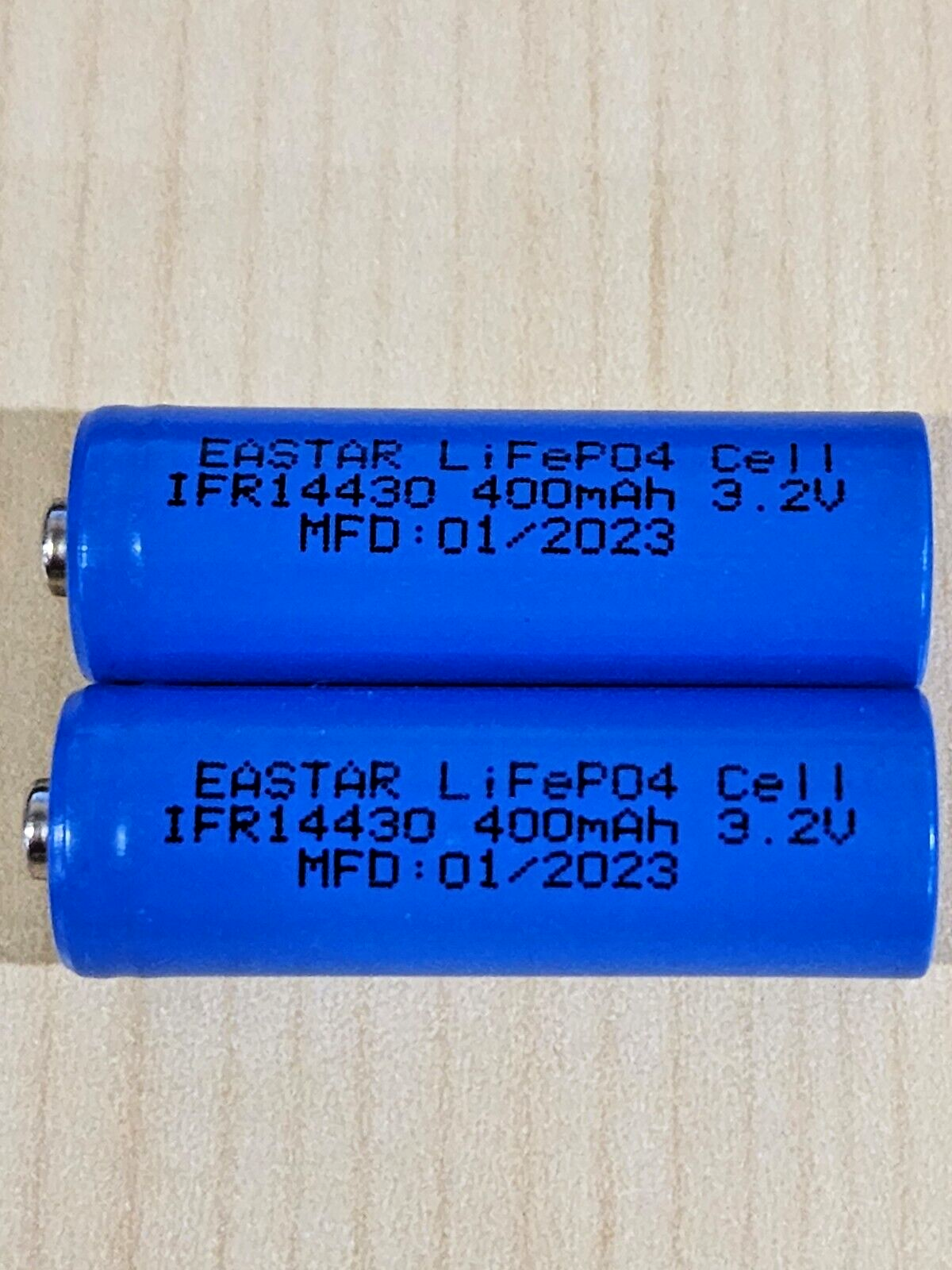 2 pc 14430 3.2v LiFePO4 RECHARGEABLE BATTERY 400mAh solar lights b.top mfg 01/23
