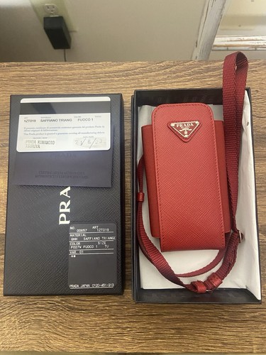 PRADA - 希少 PRADAphone $_12.JPG?set_id=880000500F