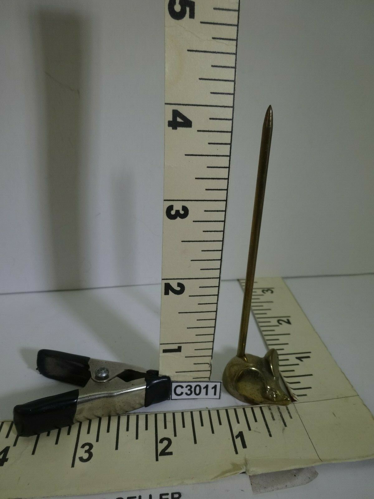 BRASS MOUSE BASE MAIL NAIL 4