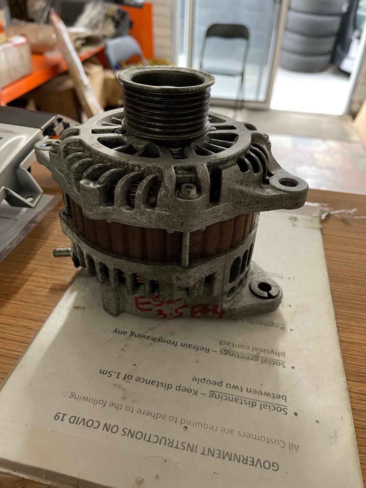 Nissan Elgrand E52 Alternator VQ35DE Engine - thumbnail 2