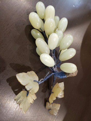 Vintage ITALY Alabaster Marble Pale Green Stone Grapes Cluster