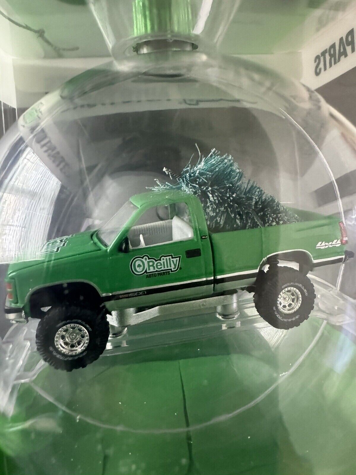 M2マシーン オライリー 限定 #19 - 1989 GMC　シエラ　1500 M2 Machines 1/64 (ダイキャスト製) 1989 GMC Sierra 1500 - Custom