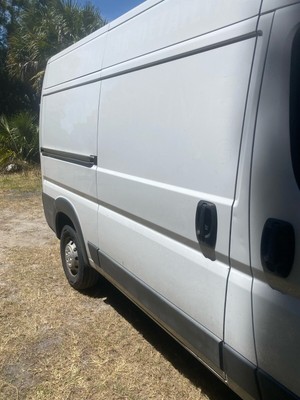 image 4 of exterior