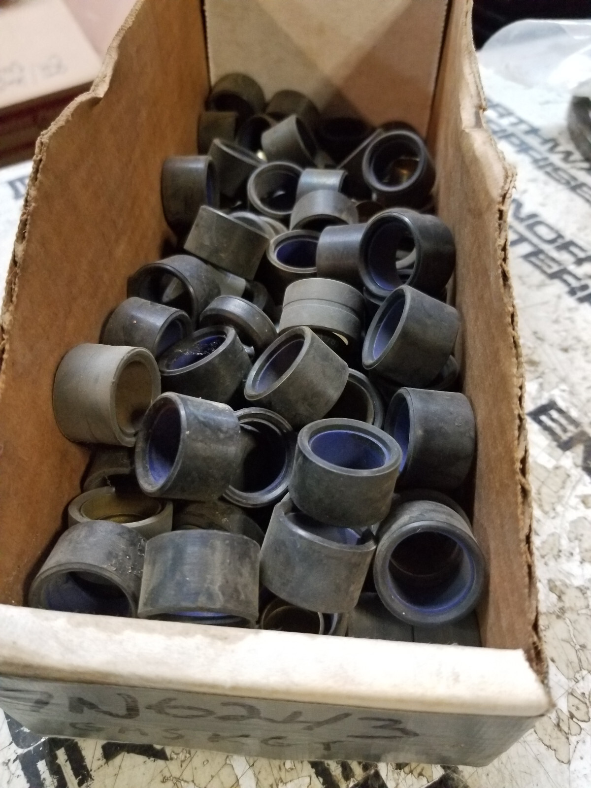 LOT OF 70PC CATERPILLAR 7N-6243 7N6243 SEALS - Picture 1 of 3