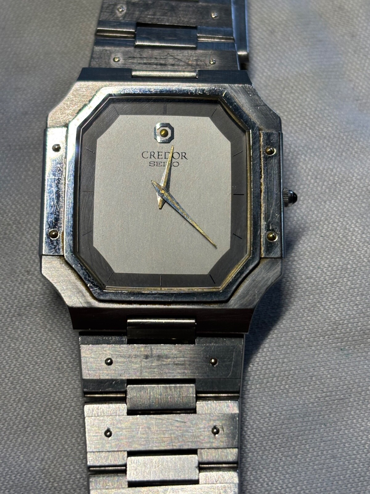 SEIKO CREDOR 9300-5070 ヴィンテージ Seiko Credor 9300-5070 Gerald Genta Watch Silver Clean Dial