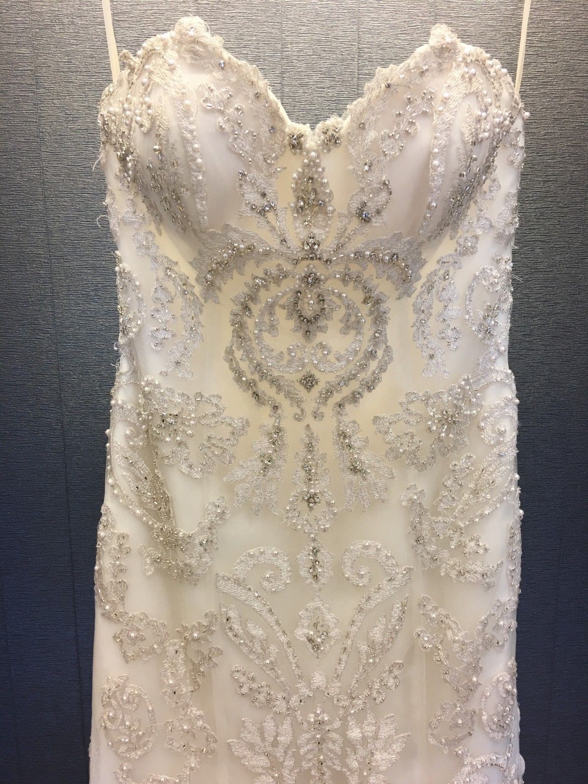 Ivory Ornate Beaded Strapless Sweetheart Mermaid Wedding Gown Size 10